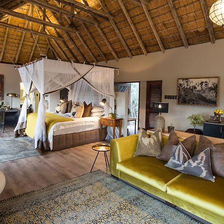 Simbambili Game Lodge Manyeleti Game Reserve Bagian luar foto