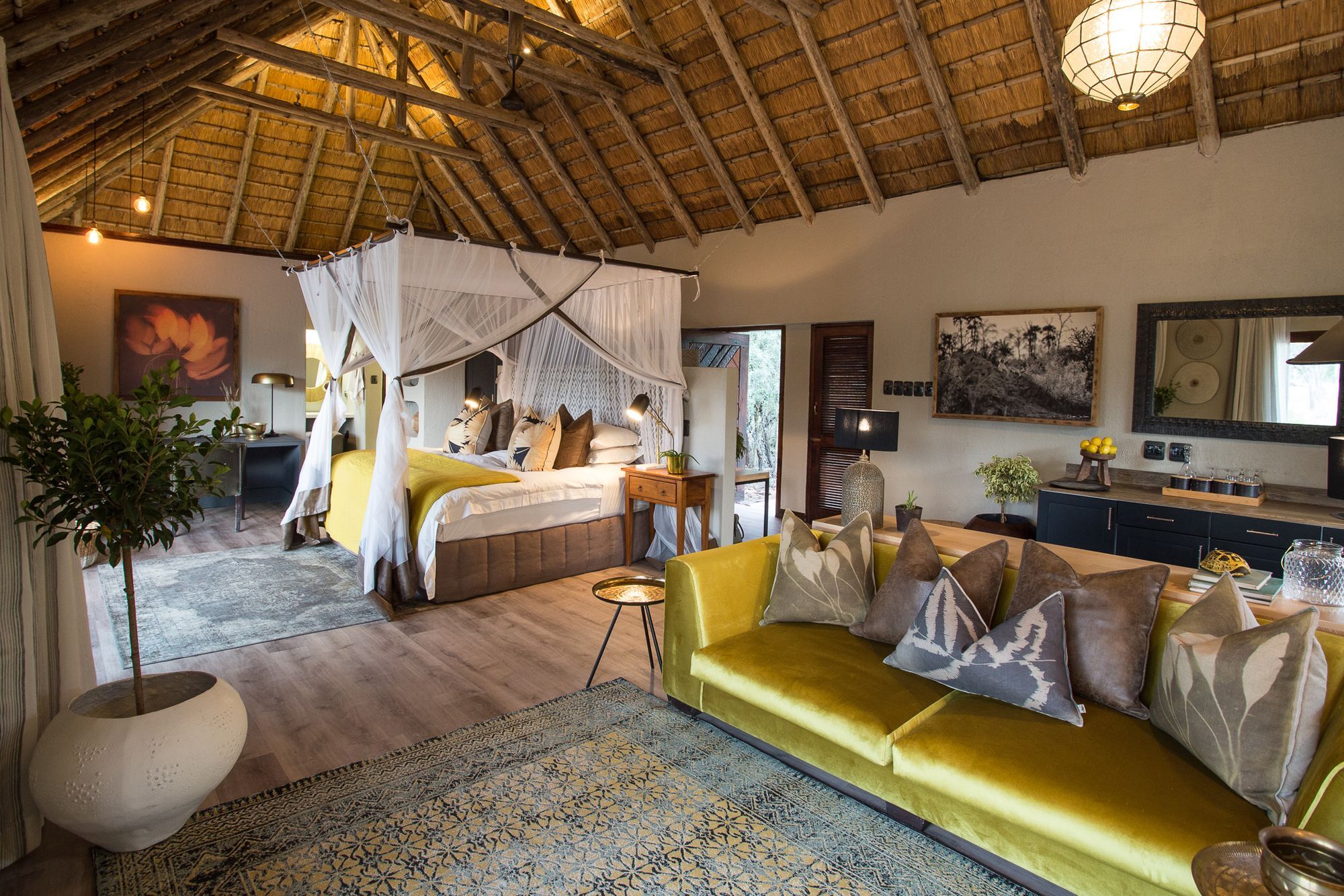 Simbambili Game Lodge Manyeleti Game Reserve Bagian luar foto
